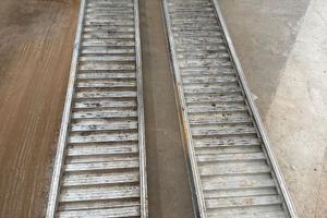 rampe mini escavatore