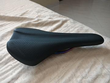 SELLA BONTRAGER/TREK MODELLO ARVADA PER MTB STRADA