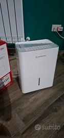 Ariston Deos 12 Deumidificatore Portatile