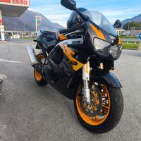 Honda CBR 900 rr fireblade 