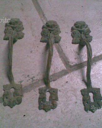 Maniglie antiche