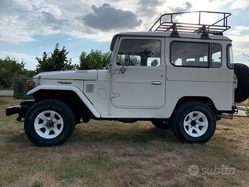 Toyota Land Cruiser BJ 40