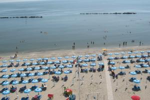 Trilocael FRONTE MARE a Lido degli Scacchi