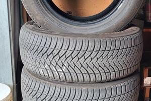 gomme auto 4 stagioni