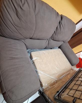 Divano 2 posti con letto