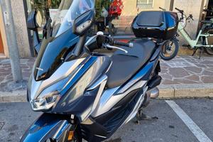 Honda Forza 300 Blu met. 06/2020