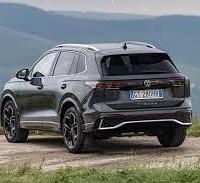 Volkswagen tiguan r line 2025 per ricambi