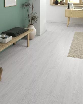 Pavimento in spc grigio chiaro Artens Kinvarra 12