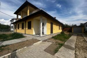 PORZIONE DI BIFAMILIARE A POZZOLO FORMIGARO