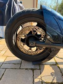 pezzi tmax 2001 originali.