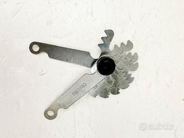 CONTAFILETTI METRICO 12LAME mm.1,25-6,0 Marca ABC