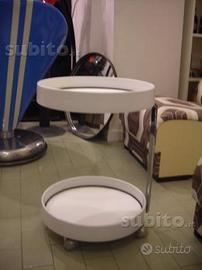 Tavolino con rotelle vintage