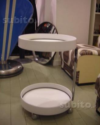 Tavolino con rotelle vintage