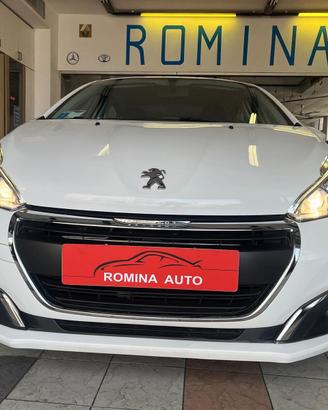 Peugeot 208 PureTech 82 5 porte Allure