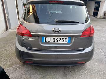 kia venga a benzina