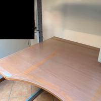 Scrivania porta computer + sedia