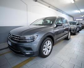 Volkswagen Tiguan 2.0 tsi Advanced 4motion 18...