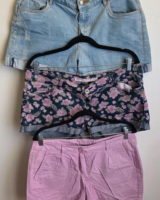 n.3 PANTALONCINI CORTI TG.44/46