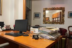 Stanza uso ufficio in studio professionale