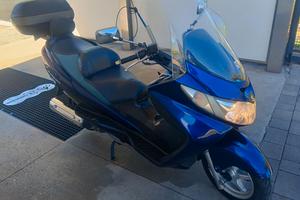 Suzuki Burgman 400