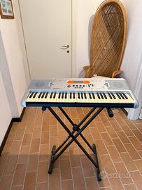 Pianola Medeli M5 e cavalletto