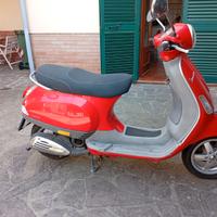 Piaggio Vespa 50 LX - 2013