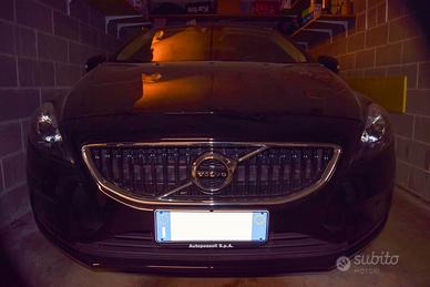VOLVO V40 - D2 Allestimento Kinetic