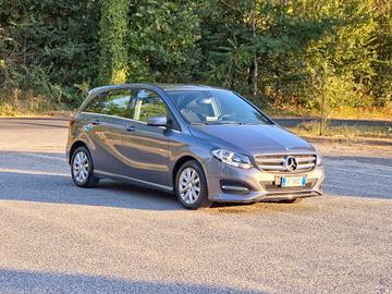 Mercedes-benz B 180 d Automatic Business CV-109 E6