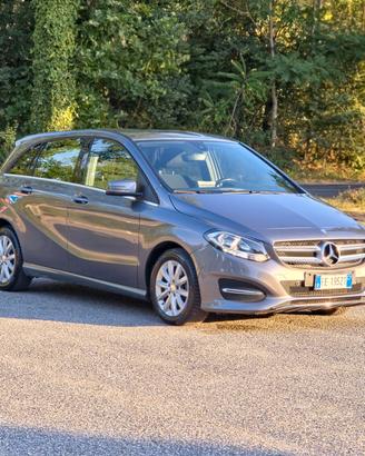 Mercedes-benz B 180 d Automatic Business CV-109 E6