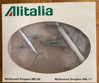 Aereo modelli MD-82 & MD-11 Alitalia