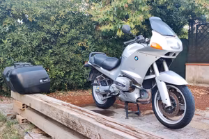 BMW R1100 RS