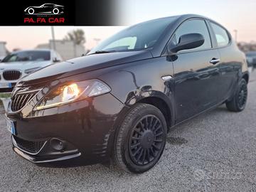 LANCIA Ypsilon 1.0 FireFly 5p.S&S Hybrid Silver