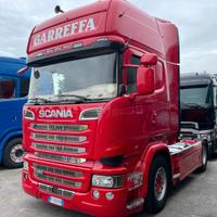 TRATTORE STRADALE Scania R450