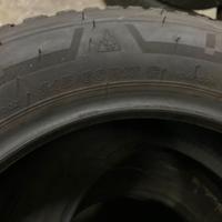 215  60 17C gomme nuove  bridgestone