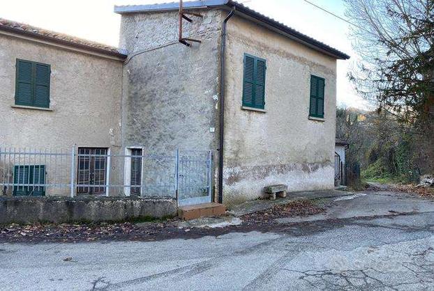 Appartamento a Monte Cerignone (PU)