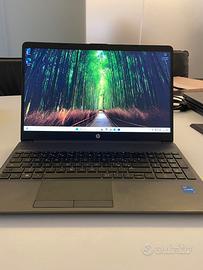 PC HP 250 G8 - S/N CND11718QB