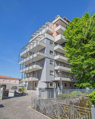 Centro città, tranquillità e comfort in un'unic...