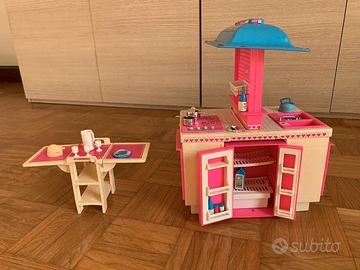 Cucina di Barbie anni 80 