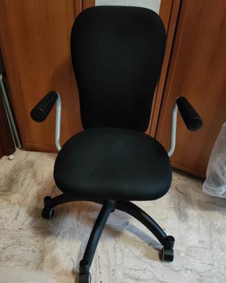 Sedia rotelle scrivania
