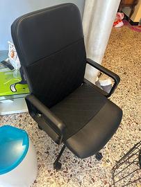 Sedia computer