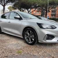 Ford Focus 1.0 EcoBoost Hybrid 125 CV 5p. ST-Line 