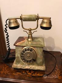 Telefono fisso in onice verde e ottone