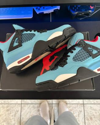 Jordan 4 retro per Travis Scott ice blu
