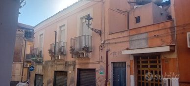 Casa indipendente con garage