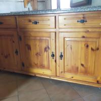 Credenza in pino