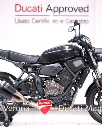 Yamaha XSR 700 + Akrapovic solo 6.214 km