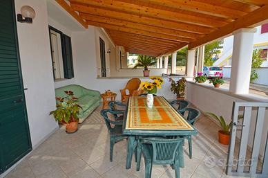 Pescoluse 3 camere e 2 bagni spazi esterni