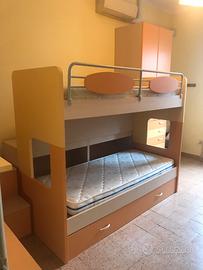 Letto a castello + armadio