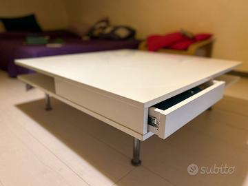 Tavolo bianco  basso ikea