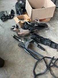 Smembro Yamaha Tracer 900